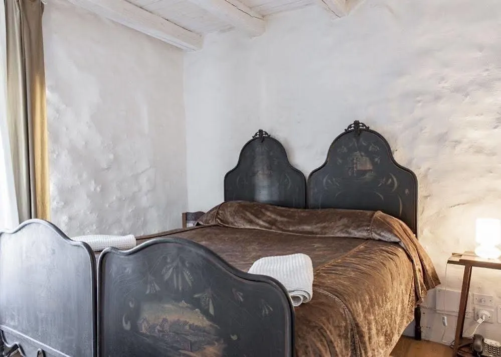 Wundergarten Dimora Dei Frati Gratteri Bed & Breakfast