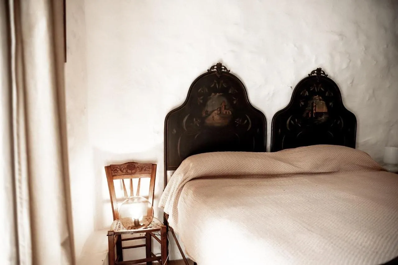 *** Bed & Breakfast Wundergarten Dimora Dei Frati Gratteri Italië